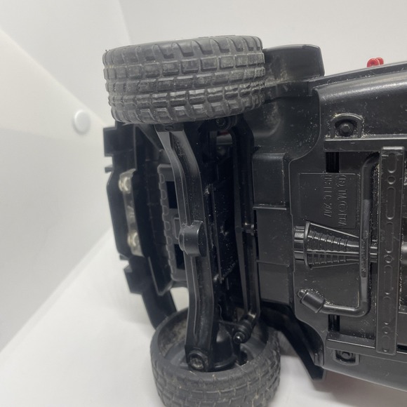 Bruder Red Jeep Wrangler Rubicon 2014 *MISSING DOORS*seats Top Tailgate - Picture 10 of 16